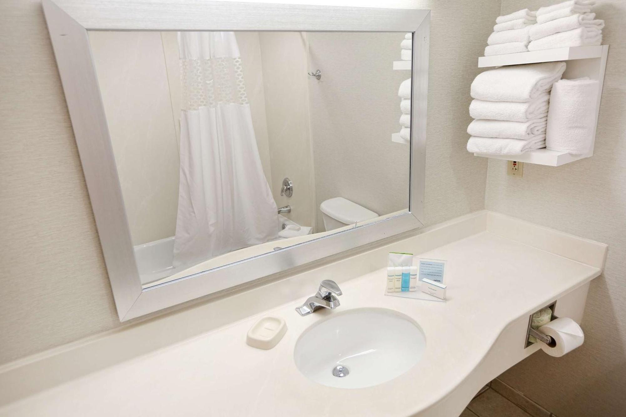 Hampton Inn & Suites Chincoteague-Waterfront, Va Экстерьер фото